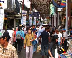 Wear comfortable clothes and footwear so that you can roam easily and buy whatever you want.